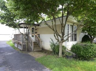 142 Lyon Ave, Rochester, PA 15074