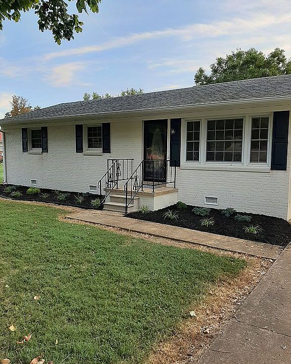 1st image of 3612 Lakeview Dr