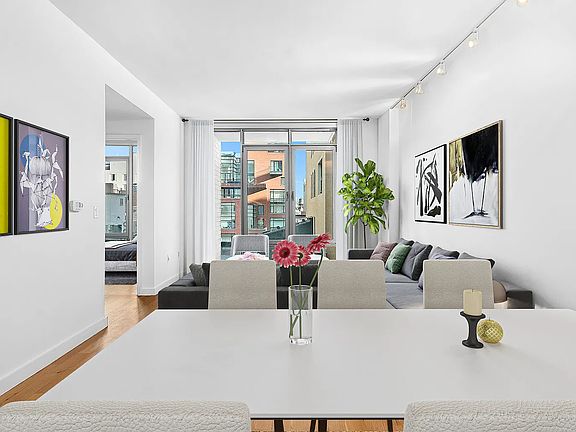 2nd image of 50 Franklin St APT 9D
