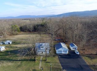 1148 Cold Springs Rd, Stuarts Draft, VA 24477