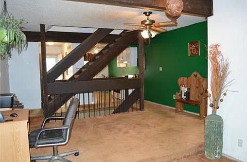 4th image of 8013 N Stoddard Ave