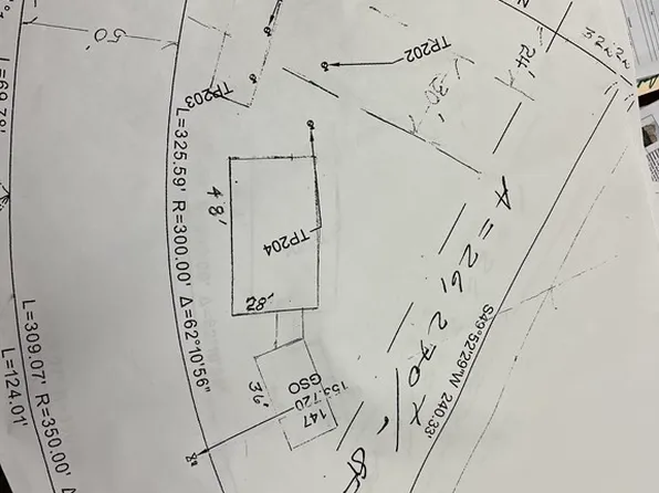 44 Heritage Dr, Westport, MA 02790