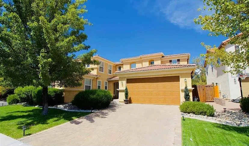 505 Terracina Way photo 1