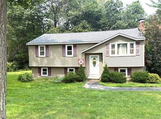 17 Forrest Rd, Westford, MA 01886