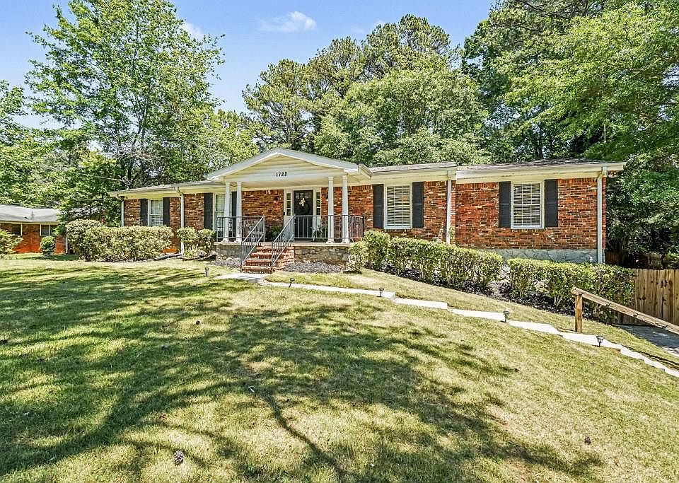 1st image of 1722 Timothy Dr SW