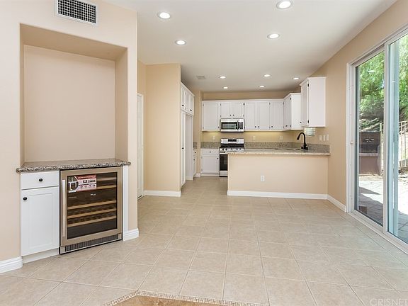 4th image of 24714 Montevista Cir