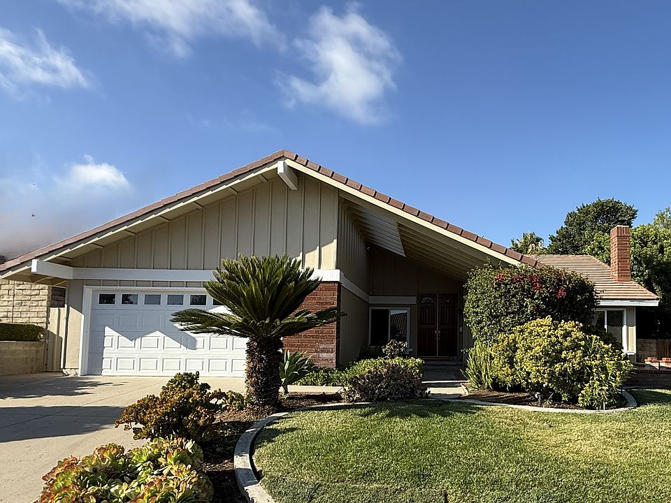 1st image of 3086 E Black Hills Ct