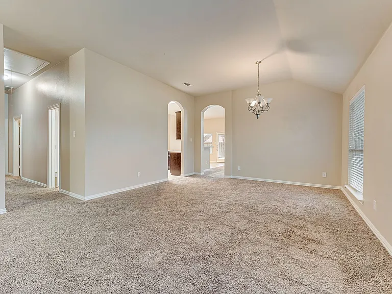 621 Tumbleweed Dr — Photo 10