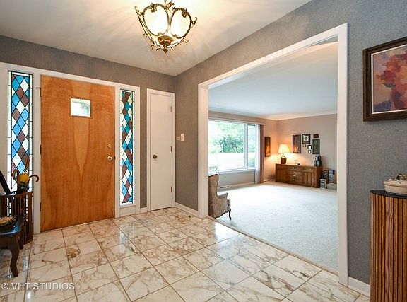 2nd image of 2600 Country Club Dr