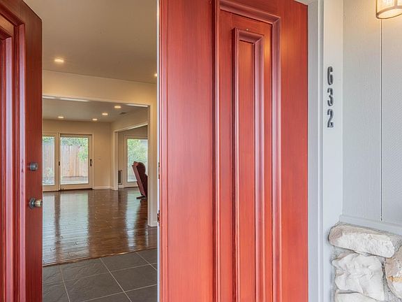 5th image of 632 San Tomas Way