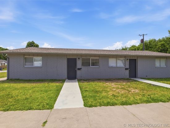 1074 N Irvington Ave, Tulsa, OK 74115