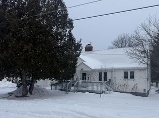 2231 Selmser Ave, Cloquet, MN 55720