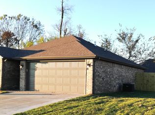1500 Sandpiper St, Centerton, AR 72719