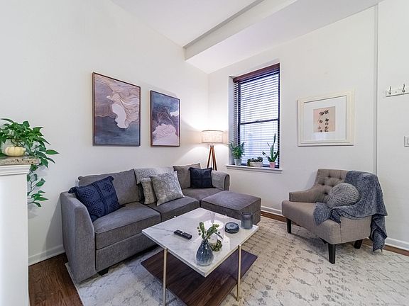 3rd image of 186 Wayne St #212D