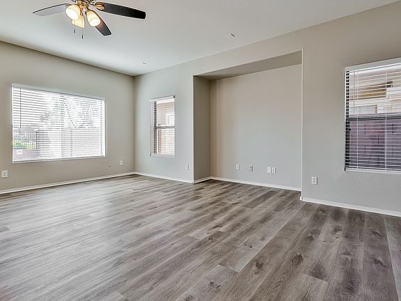3rd image of 8929 W Gibson Ln
