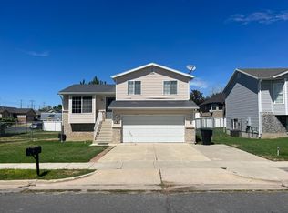 1486 W 570 N, Clinton, UT 84015