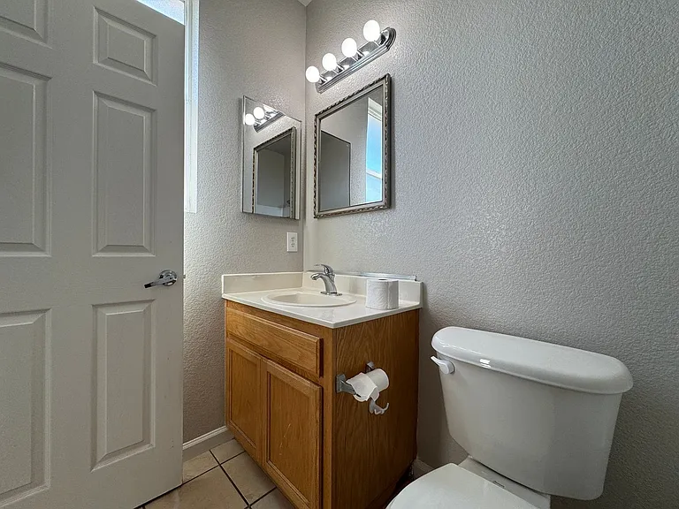 3020 McCook Way — Photo 32