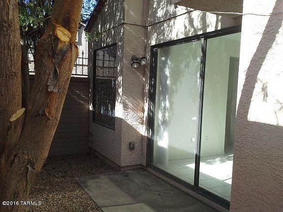 4th image of 2496 N Palo Santo Dr