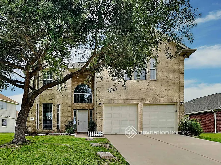 3807 Liberty Square Trl — Photo 4