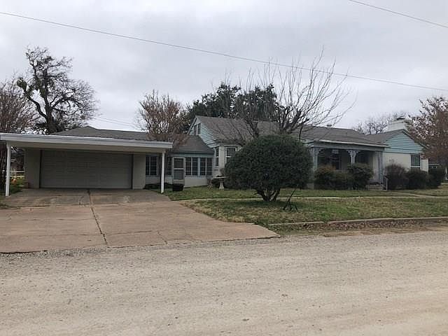 1st image of 400 Avenue G