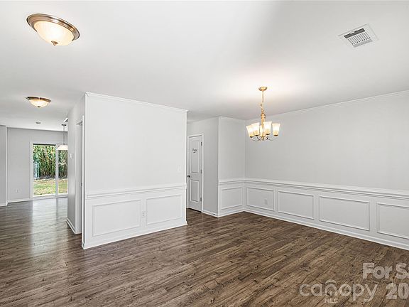 4th image of 10215 Bradstreet Commons Way