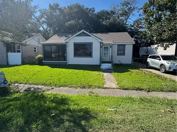 517 Hanson Pl, Kenner, LA 70062