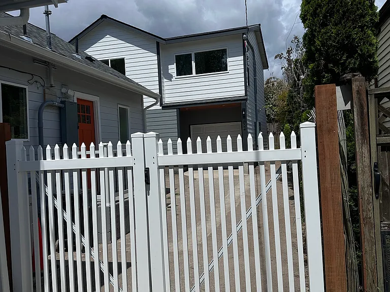 652 NW 53rd St — Photo 19