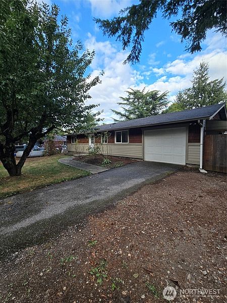 2nd image of 7160 Mecklem Road