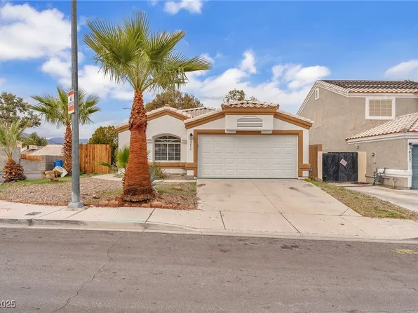 8236 Hercules Dr, Las Vegas, NV 89128