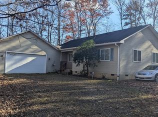 2963 Alberene Church Ln, Esmont, VA 22937