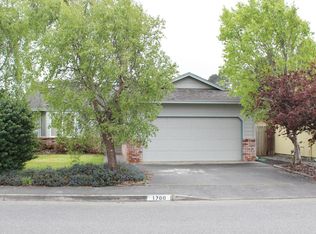 1760 Heartwood Dr, McKinleyville, CA 95519