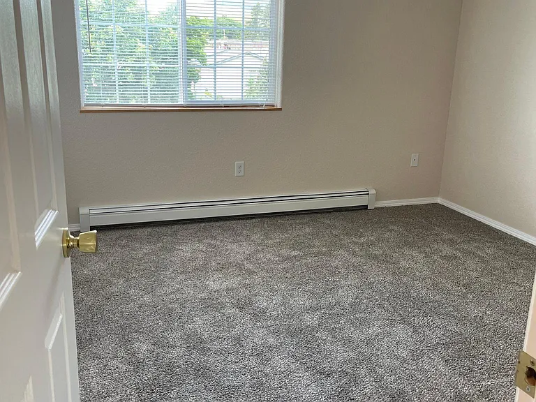 2307 Leo Ave #D — Photo 12