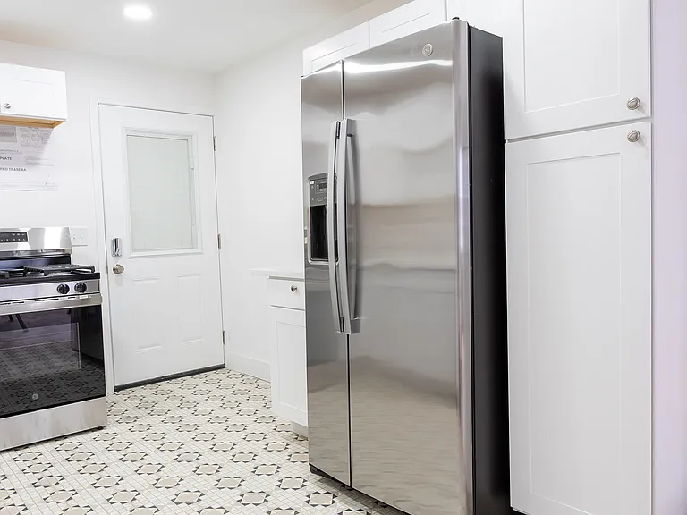 3 Napoleon St #1 — Photo 10