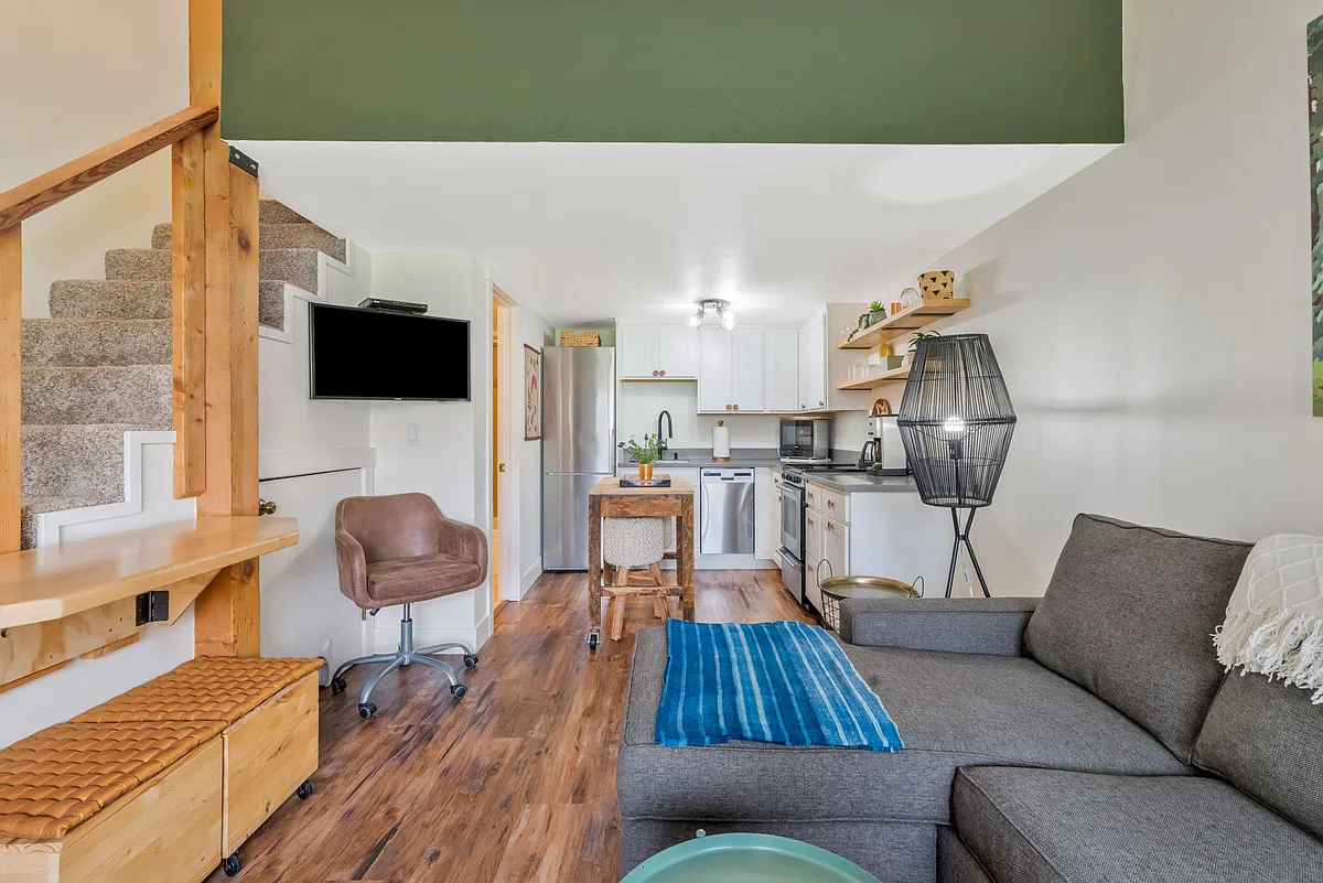 Building Photo - 970 Confluence Ct #3