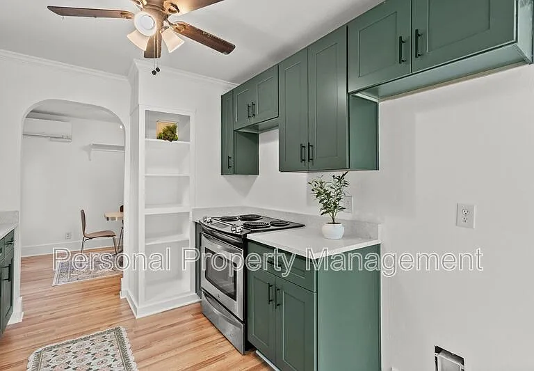 1346 NW Couch St — Photo 11