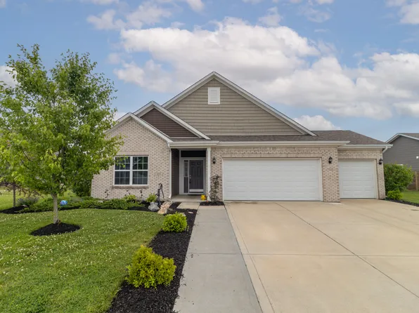 891 Bobtail Dr, Greenfield, IN 46140