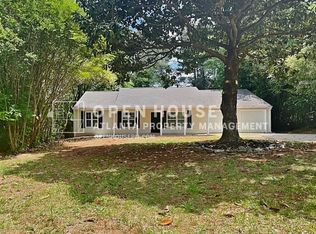 410 River Point Dr, Woodstock, GA 30188
