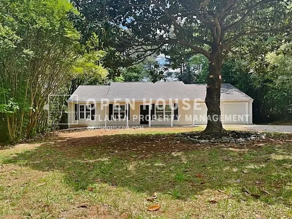 410 River Point Dr, Woodstock, GA 30188