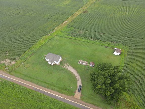 2nd image of 3591 Highway 608