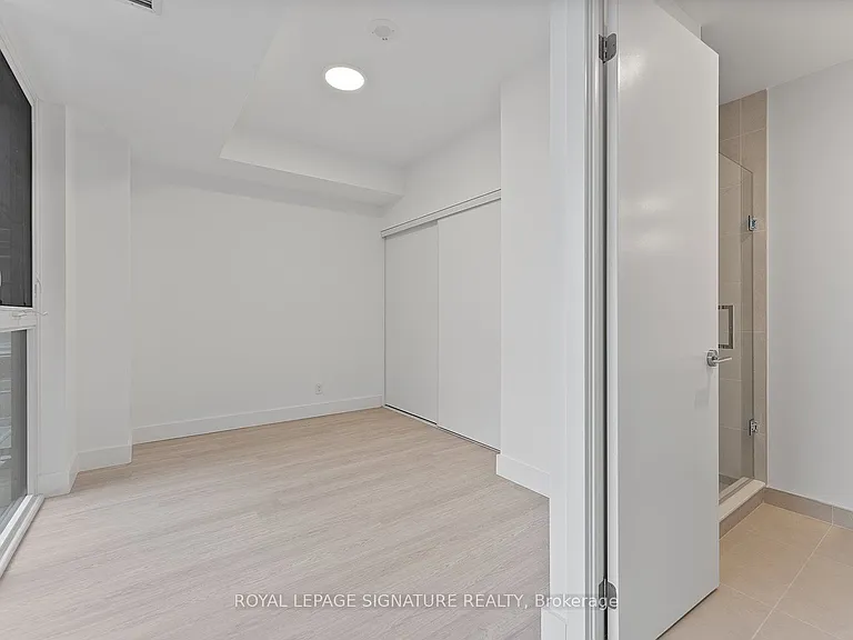 6 Greenbriar Rd #529 — Photo 19