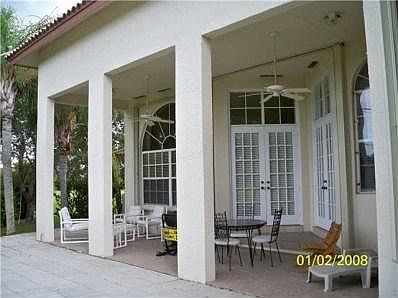 5th image of 2651 SW Buena Vista Dr