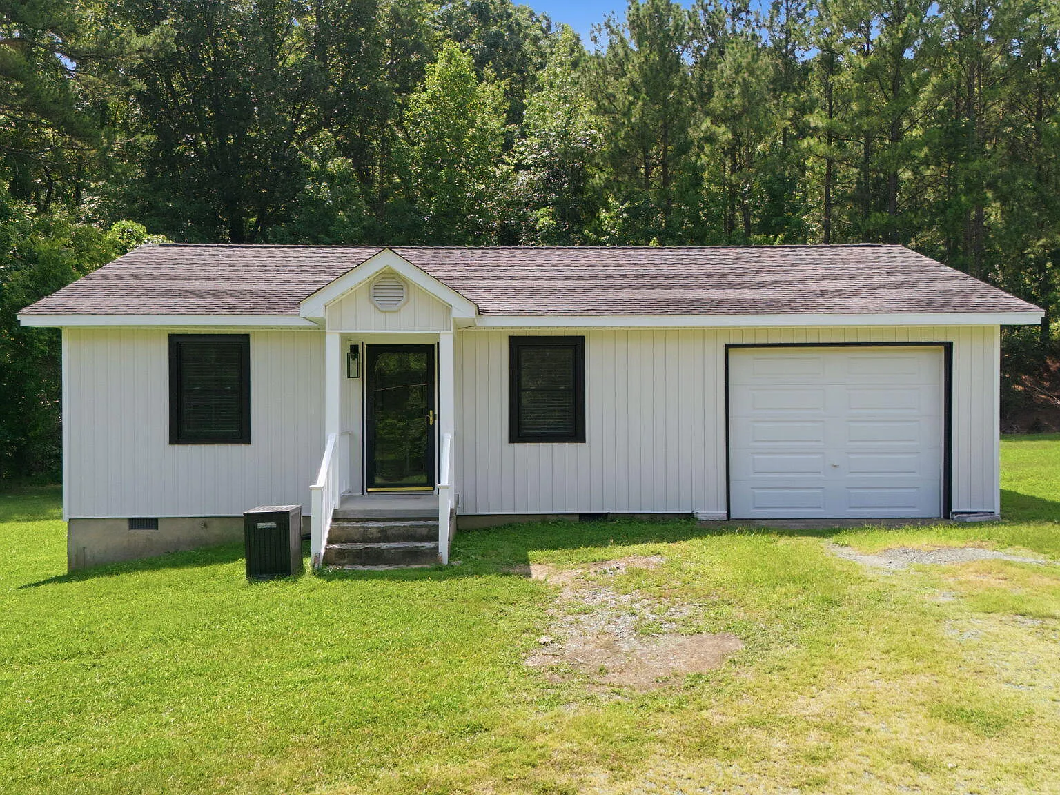 2 bed, 1.0 bath, $1,800 — Photo 1