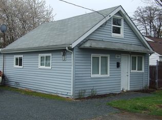 317 S 12th St, Cottage Grove, OR 97424