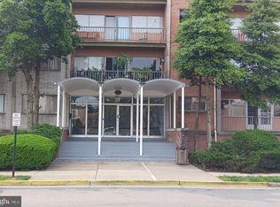 401 N Armistead St APT 111, Alexandria, VA