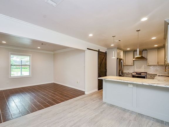 5th image of 6030 Woodbrook Ln