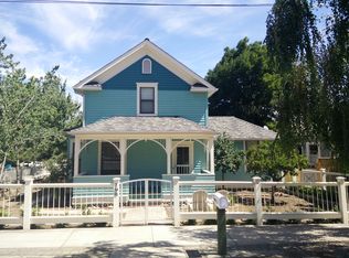 196 Central Ave, Ashland, OR 97520