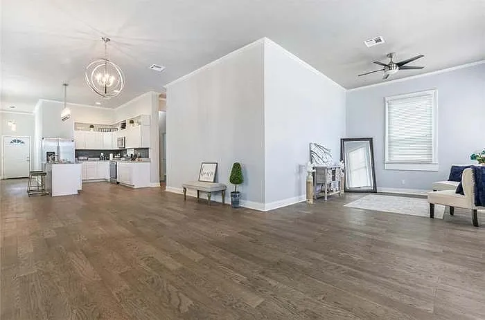 1580 N Miro St — Photo 9