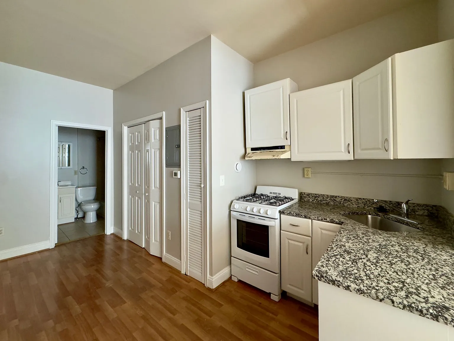 For Rent: Chic Urban Living at 908 N Calvert St Your City Sanctuary Awaits! — Photo 3