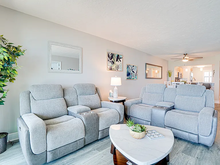10044 S Ocean Dr #905 — Photo 16