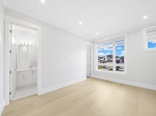 6927 205th St, Langley, BC